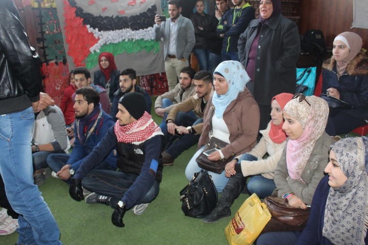جامعة البترا زيارة طلبة التربية الوطنية إلى جمعية رعاية الفتى اليتيم Petra University Students Visit Orphan